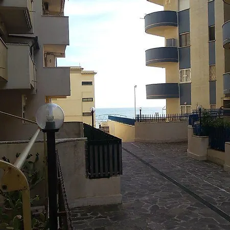 Paradiso Nettuno